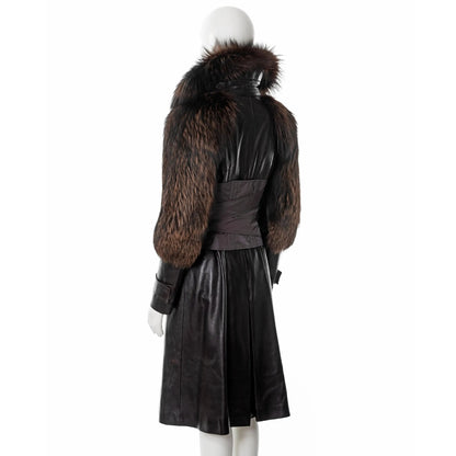 Gucci by Tom Ford FW 2003 - Fox fur and leather corseted coat