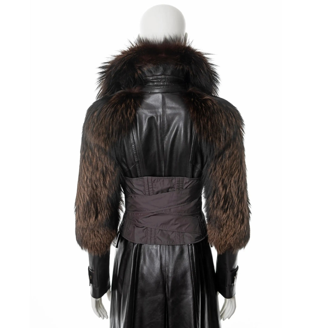 Gucci by Tom Ford FW 2003 - Fox fur and leather corseted coat