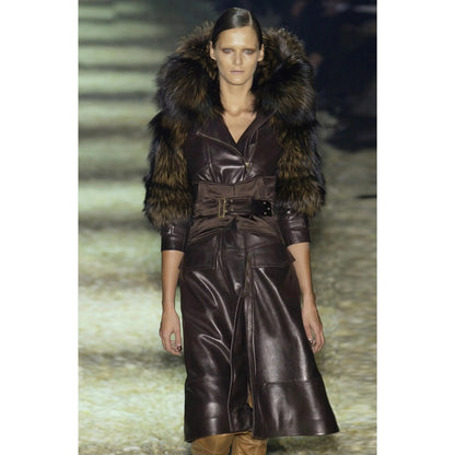 Gucci by Tom Ford FW 2003 - Fox fur and leather corseted coat